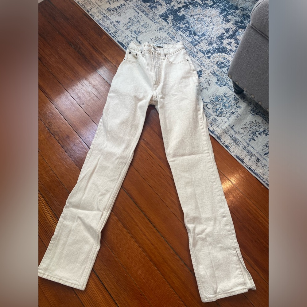 Abercrombie 90’s straight ultra high rise curve love jean